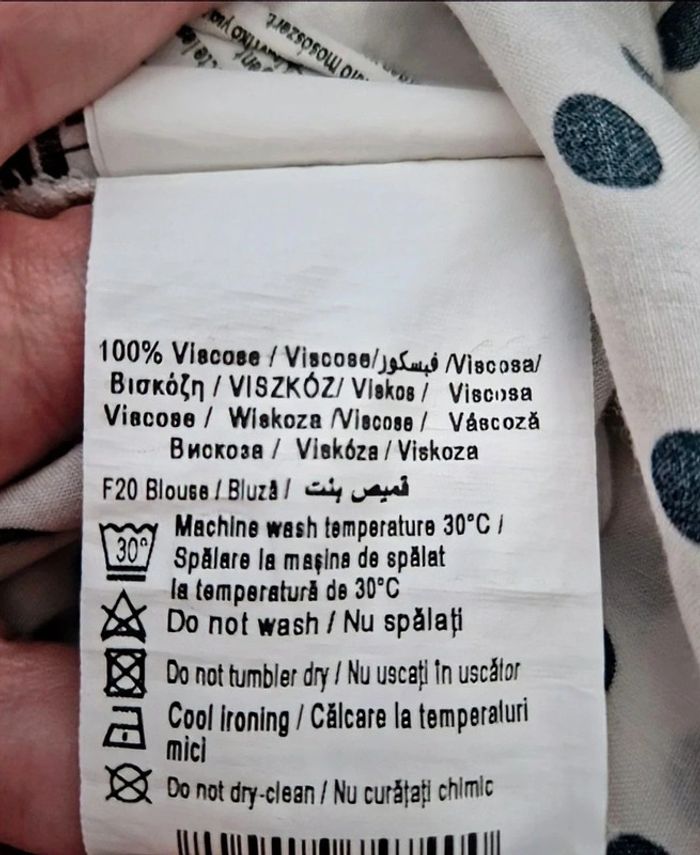 Blouse à pois. - photo numéro 5