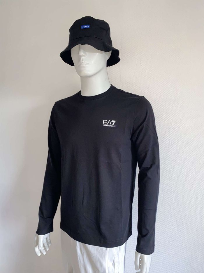 T-SHIRT EMPORIO ARMANI - photo numéro 2