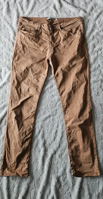 Pantalon T48