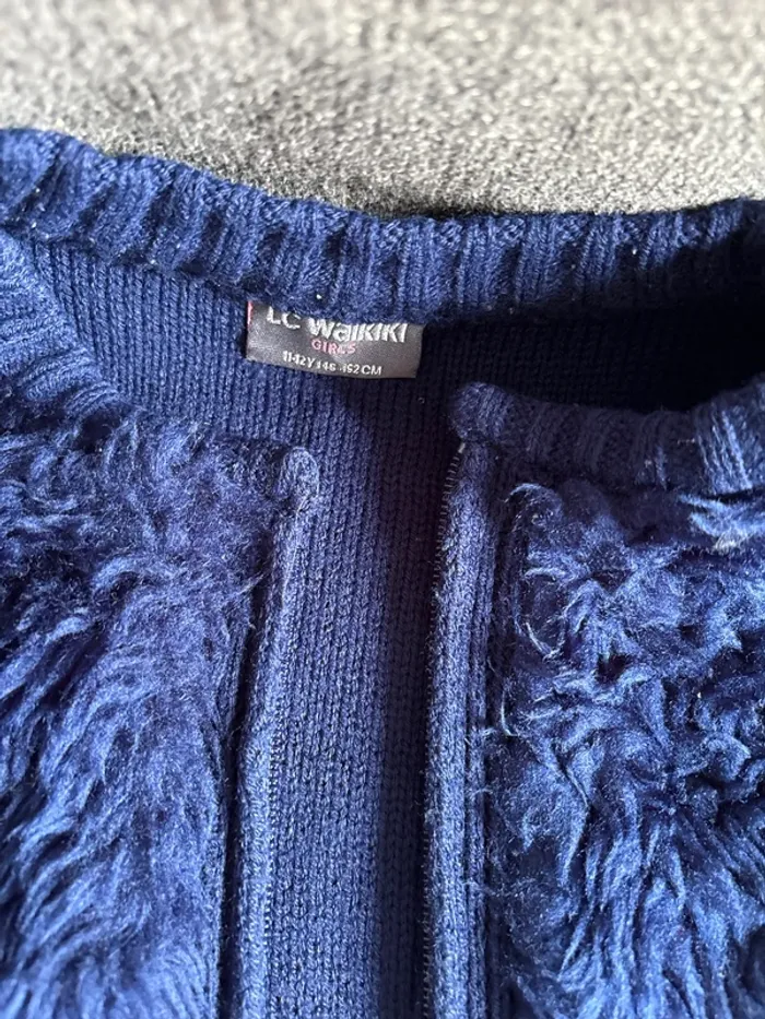 Gilet bleue à gip 12 ans - photo numéro 2