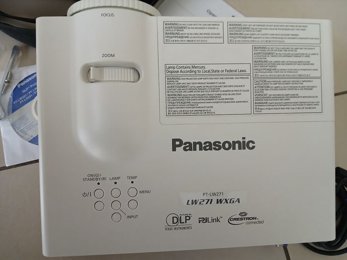 Vidéo-projecteur Panasonic - photo numéro 4