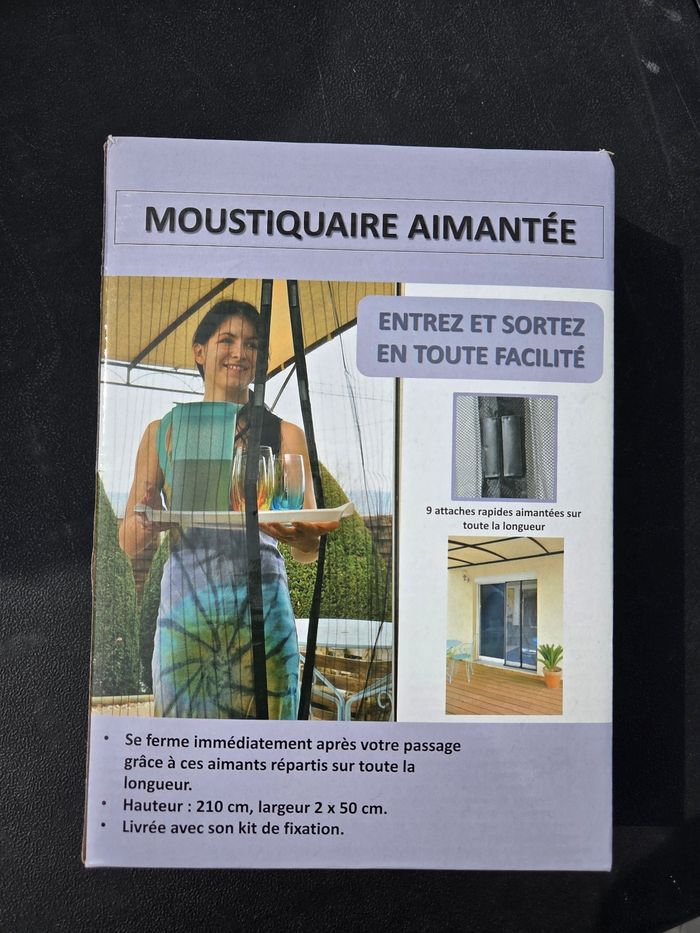 Moustiquaire aimantée