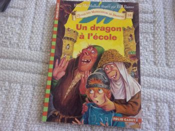 un dragon à l'école