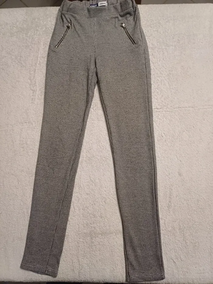 Jegging Okaïdi 12 ans (réf perso G-N28)(familleac72)