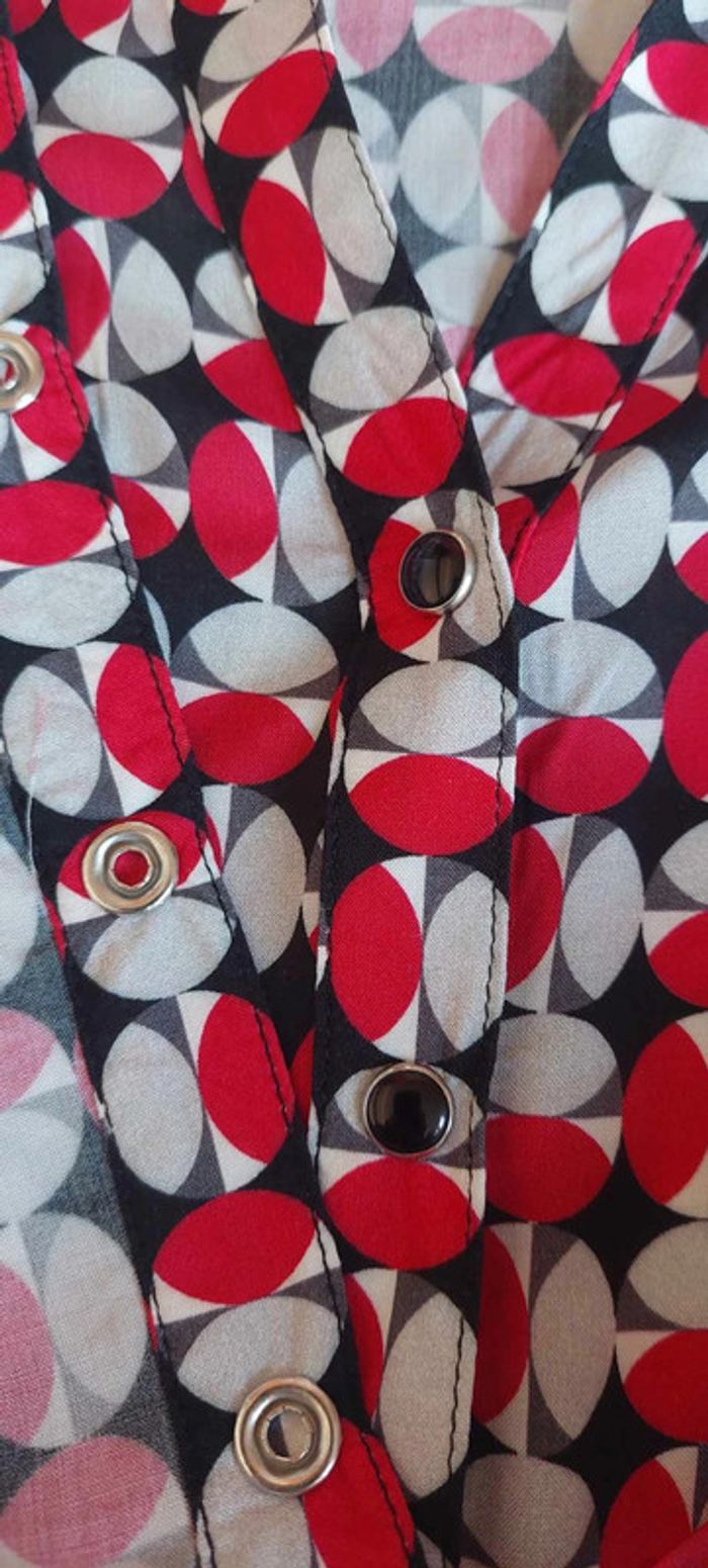 Superbe chemisier femme Armand Thiery taille 4 viscose EcoVero imprimé graphique neuve - photo numéro 7