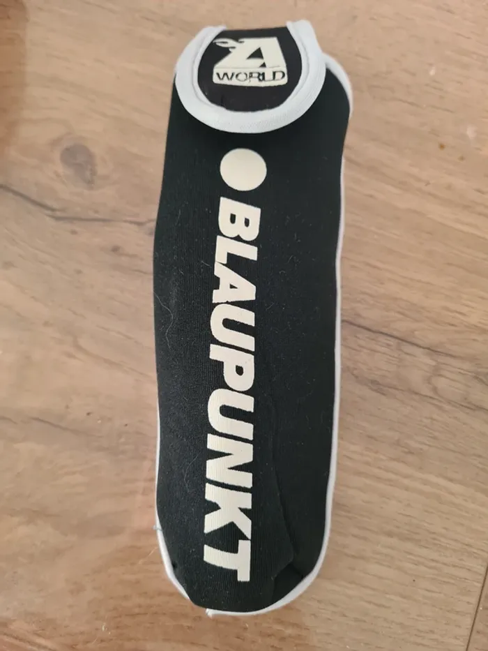 Pochette Blaupunkt en néoprène