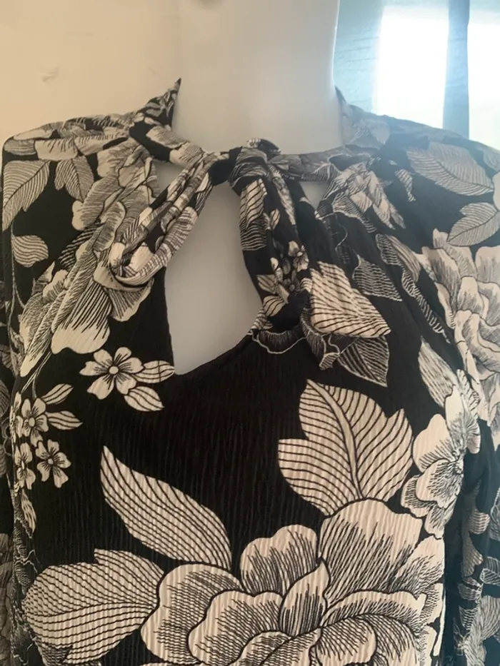 Blouse fantaisie taille 42 manches 3/4 - photo numéro 3