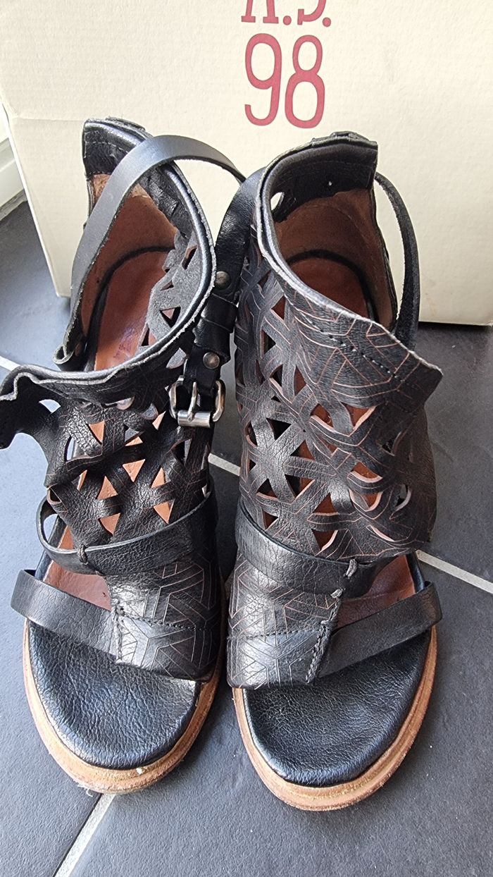 Sandales 👡  T