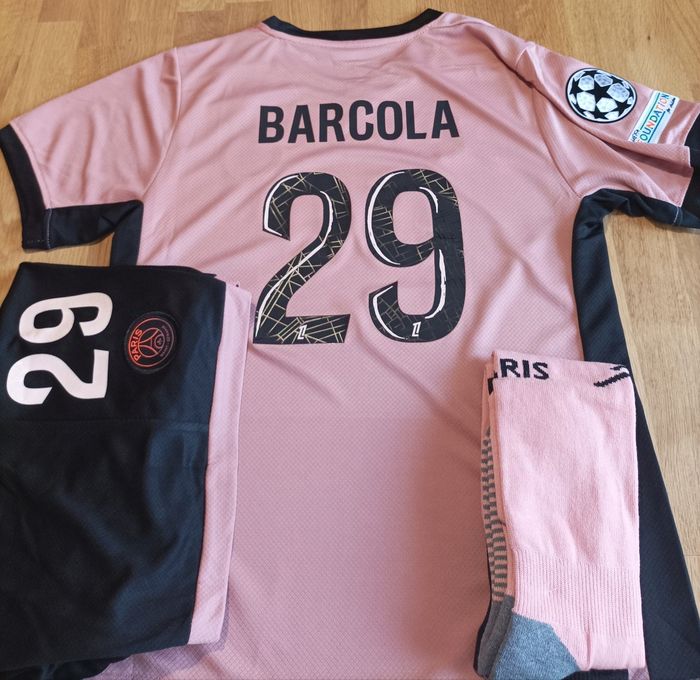 Maillot Psg Barcola Enfant Maillot Barcola PSG Taille 14 Ans