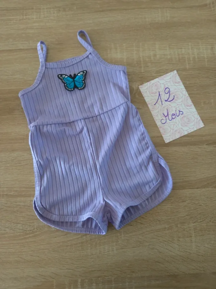 Barboteuse papillon violet 12 mois