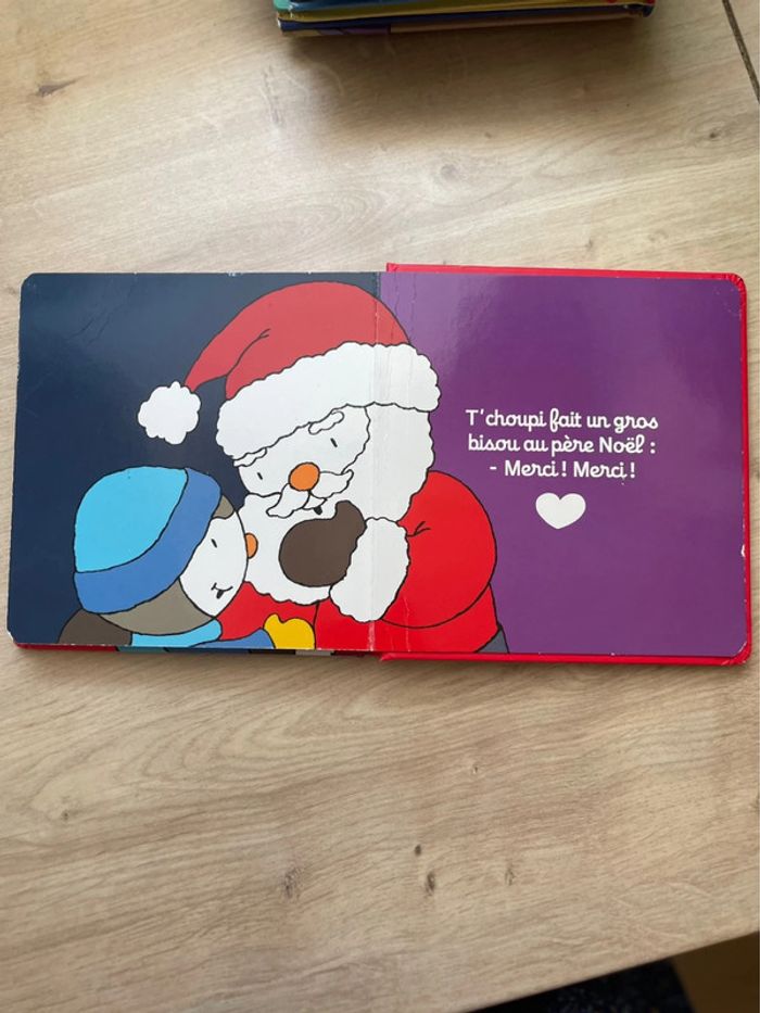 T’choupi aime le Père Noël - photo numéro 4