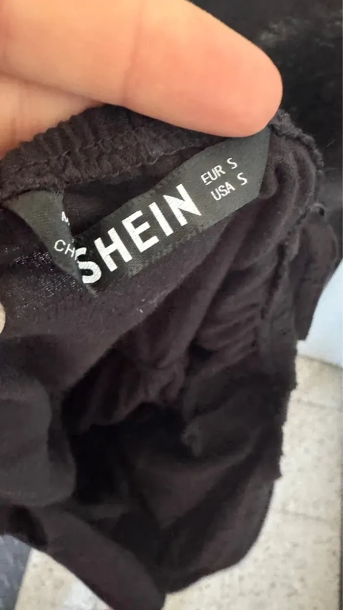 Combi short noire - photo numéro 4