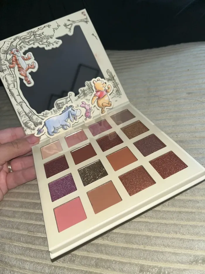 Palette Winnie l’ourson neuve - photo numéro 2