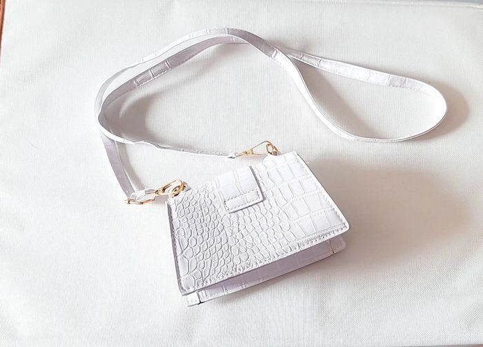 Sac a main blanc motif croco - photo numéro 2