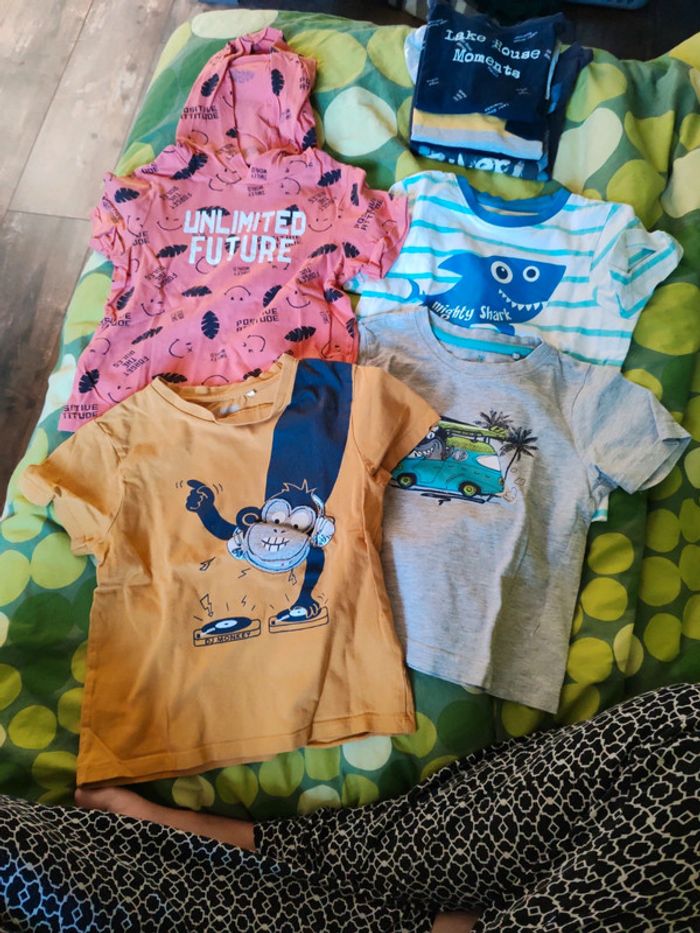Lot de 4 tee shirts manches courtes