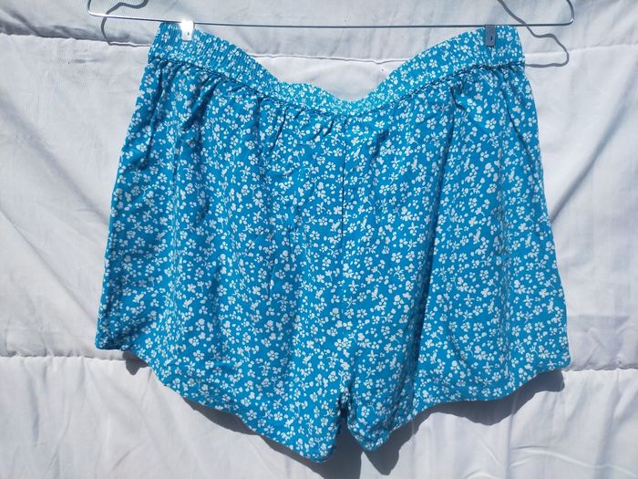 Jupe short - photo numéro 3