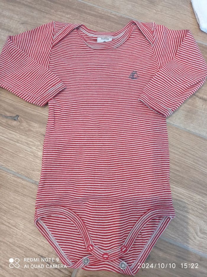 Ensemble 3 pyjamas fins pour demi saison Petit Bateau 6 mois - photo numéro 9