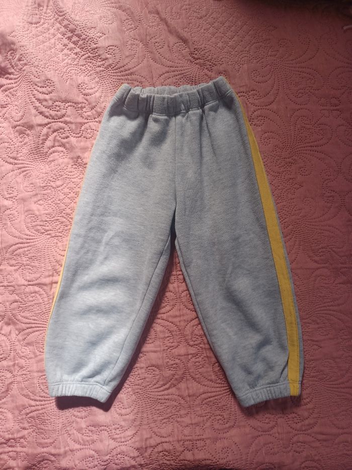 Ensemble winnie l'ourson jaune 18/24 mois 86/92 cm - photo numéro 6