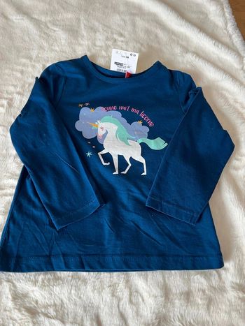 Tee shirt manche longue  taille 5 ans #5anschrist
