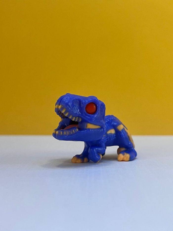 Kinder Joy - Mini Funko Pop Jurassic World - Indoraptor