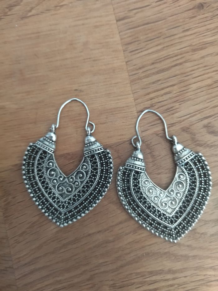 Boucles d'oreille - photo numéro 2
