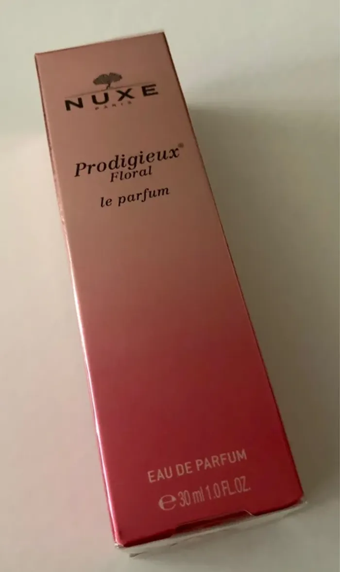 Parfum Prodigieux floral Nuxe neuf - photo numéro 7
