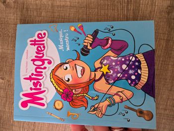 livre de poche "Mistinguette"