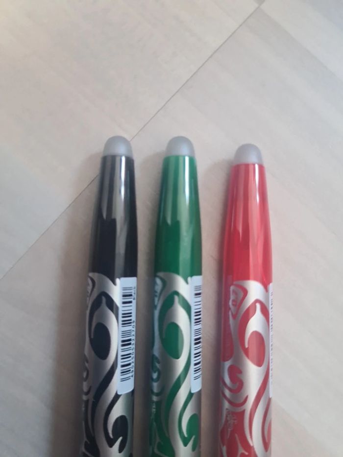 3 stylos frixion neufs - photo numéro 2