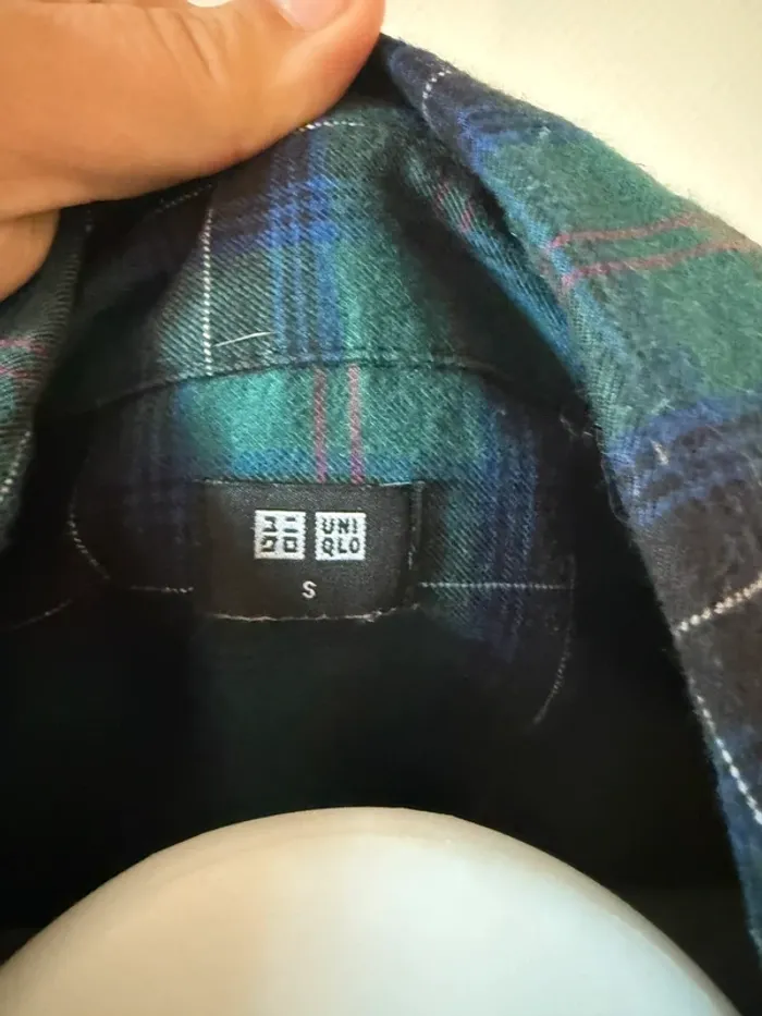 Chemise à carreau uniqlo taille S en très bon état - photo numéro 7