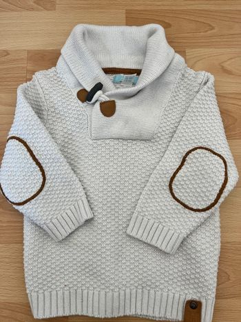 Pull blanc Obaïbi 12 moi