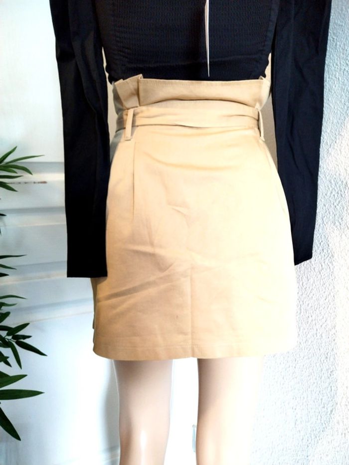 Jupe beige Bershka taille 34 excellent état - photo numéro 4
