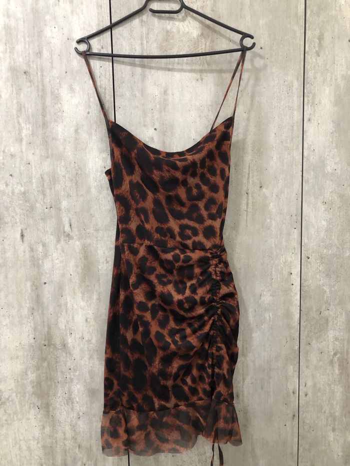 Magnifique robe - photo numéro 2