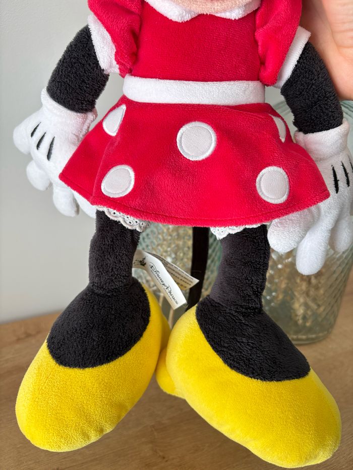 Peluche Minnie grande 45 cm Disneyland Paris - photo numéro 3