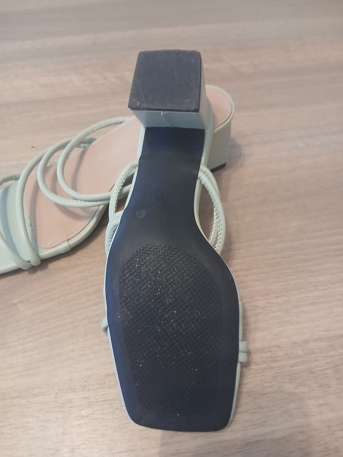 Chaussure femme - photo numéro 3