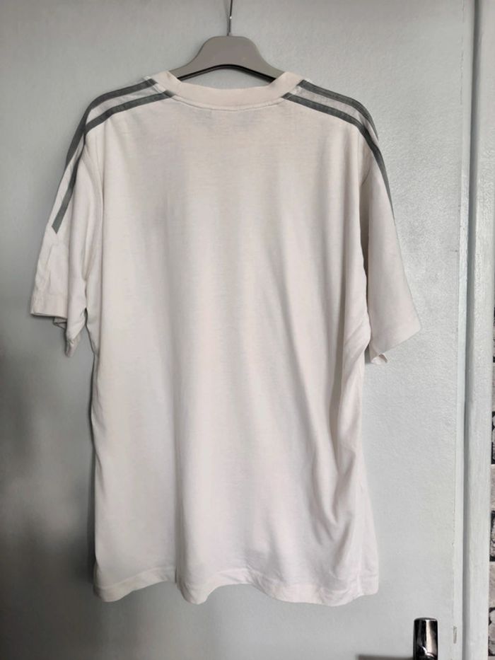 Tee shirt adidas blanc bande grise taille L - photo numéro 5