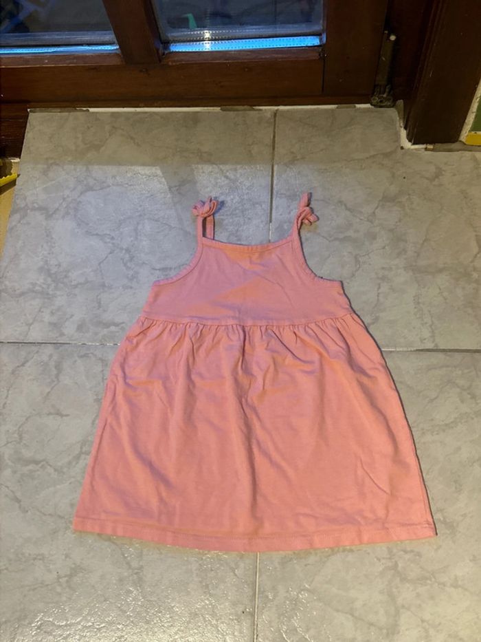 Robe bretelle