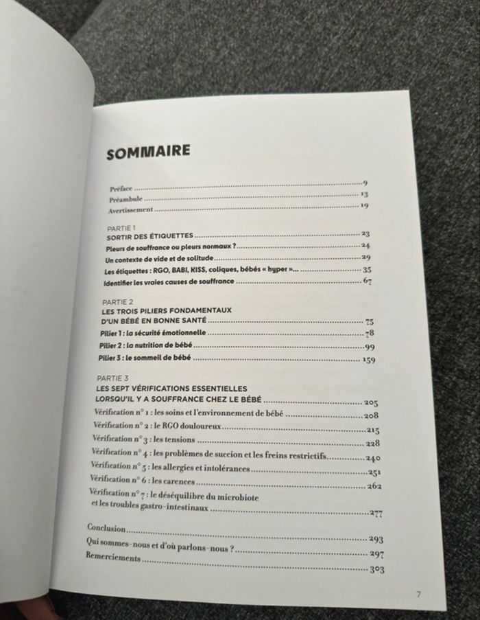 Livre mon BÉBÉ pleure beaucoup - photo numéro 4