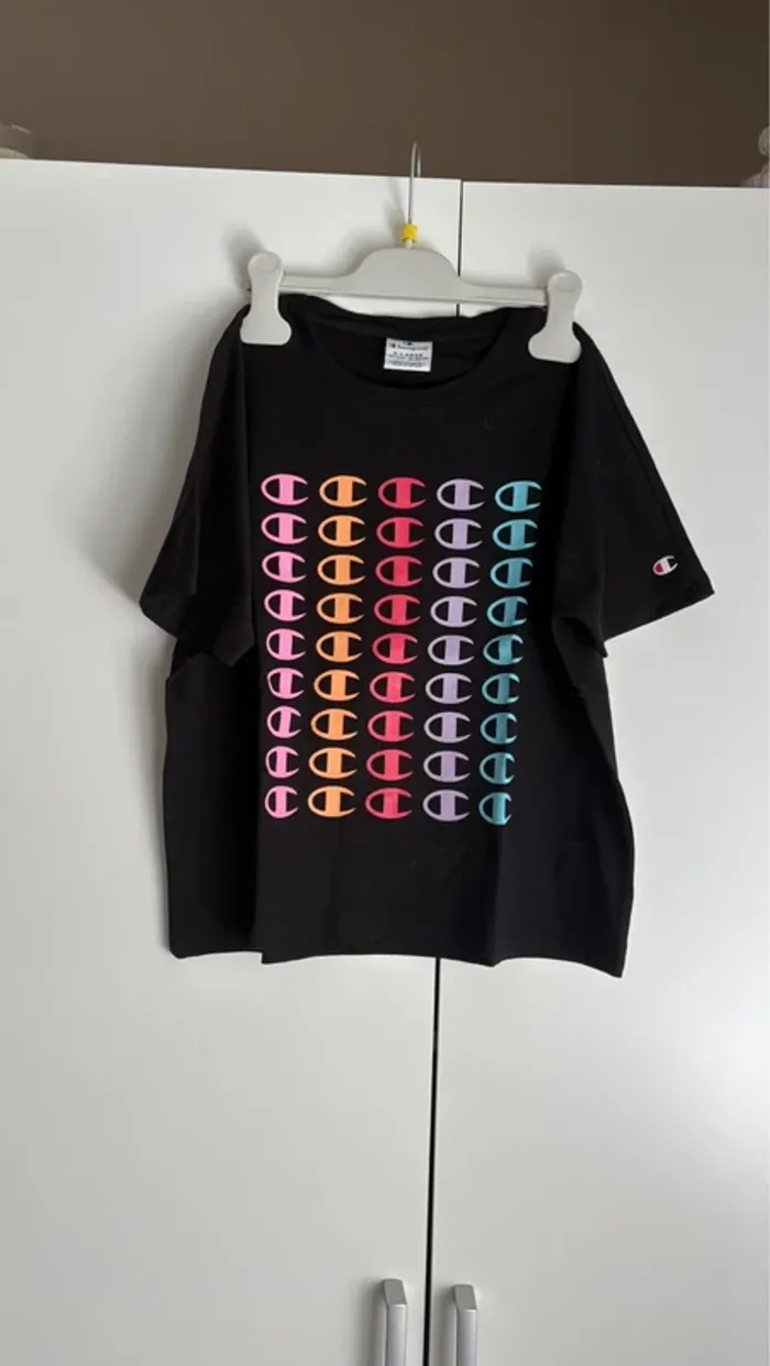 T shirt manches courtes noir champion fille taille 13/14 ans