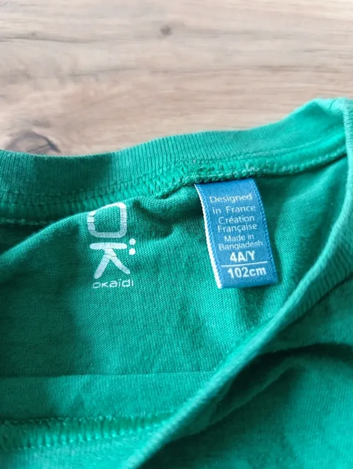 T-shirt manches longues taille 4 ans - photo numéro 2
