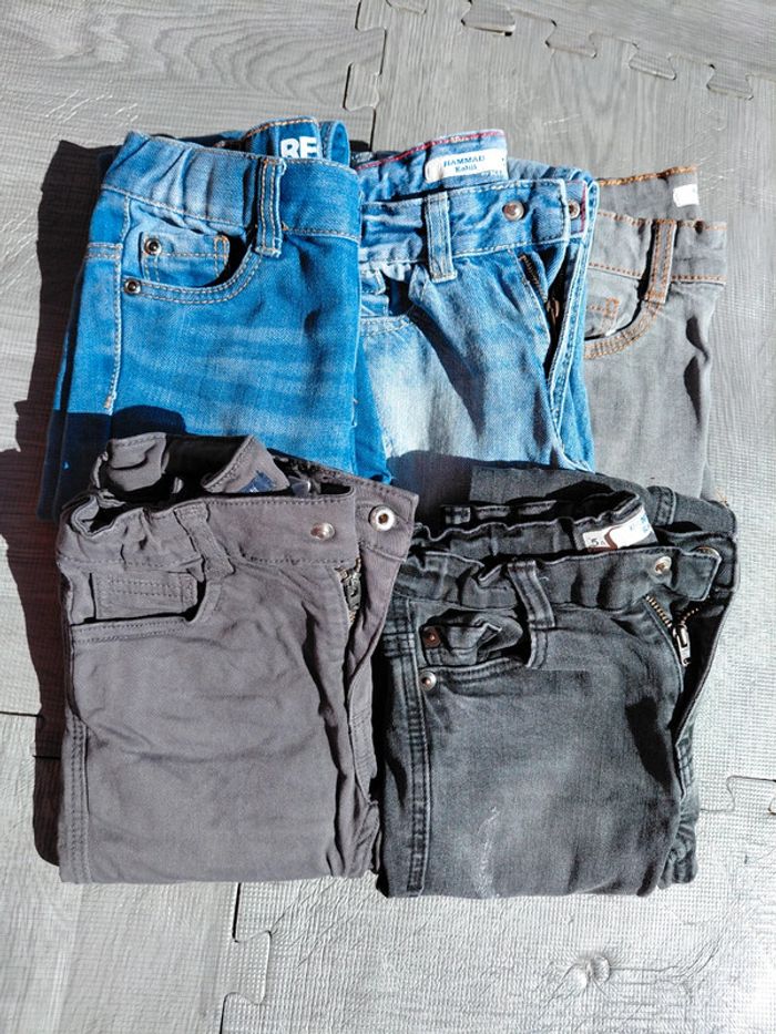 Lot de 5 jeans 5 ans