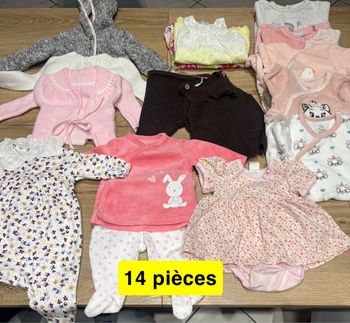 Lot fille 1 mois