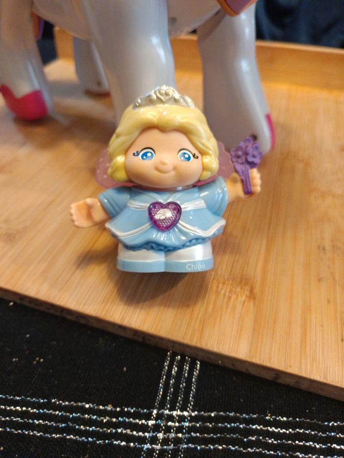 Licorne azalée de chez VTech avec la fée Chloé - photo numéro 8
