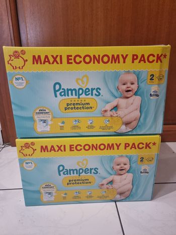 234 couches Pampers taille 2