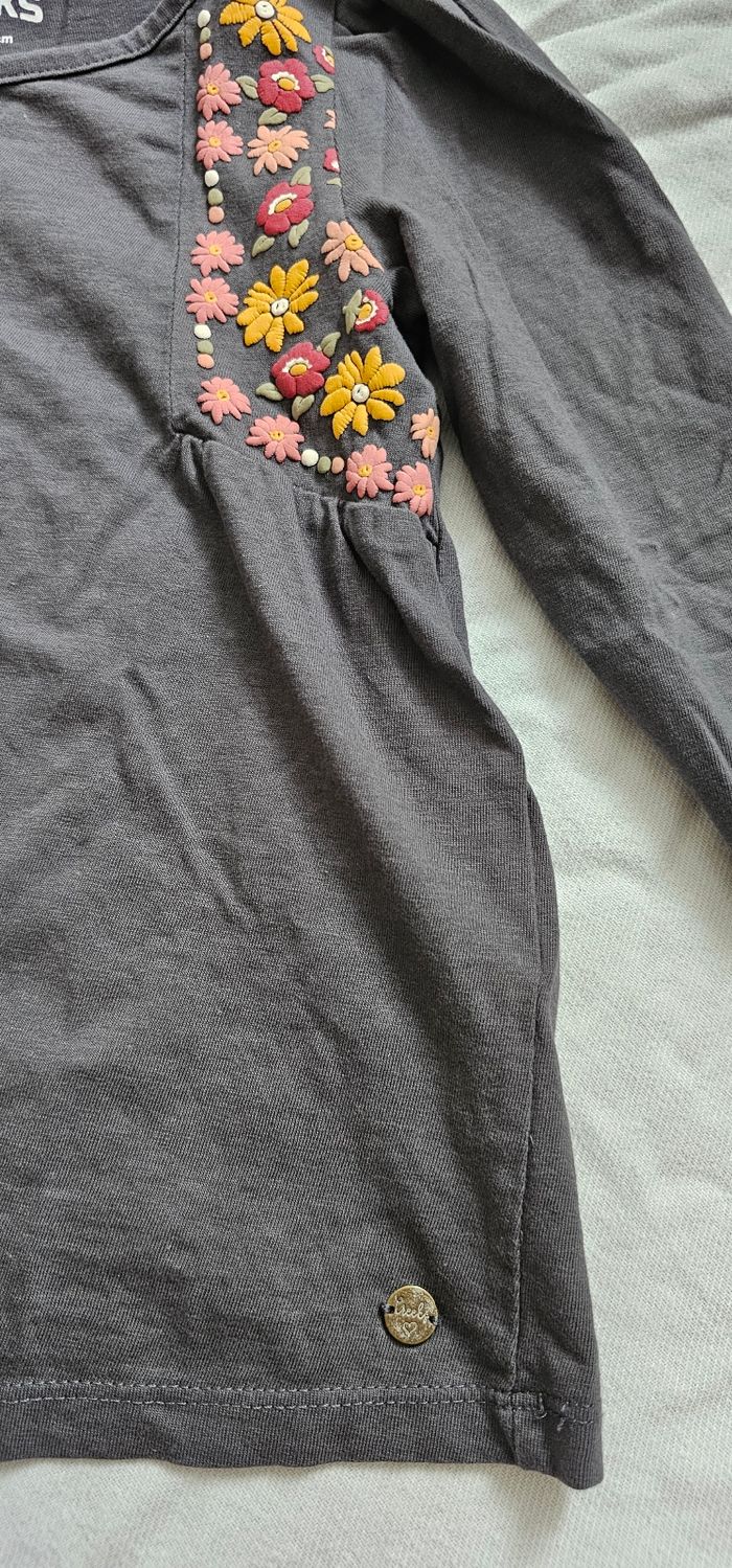 T-shirt manches longues fille Taille 5 ans - photo numéro 6