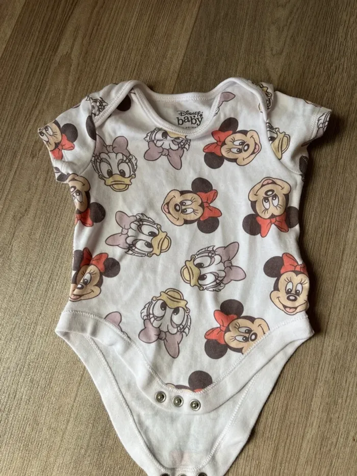 Lot vêtements fille 3-9 mois - photo numéro 9