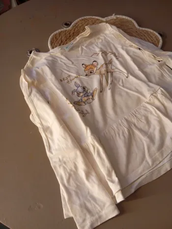 Tee shirt manches longues Bambi 8 ans
