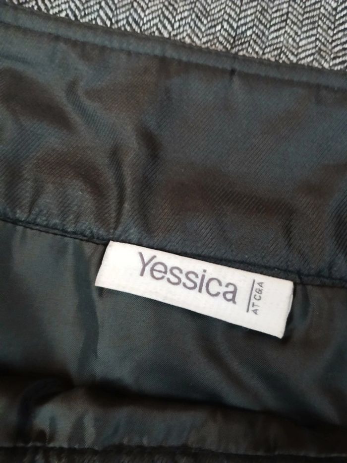Jupe Yessica taille 42 - photo numéro 5