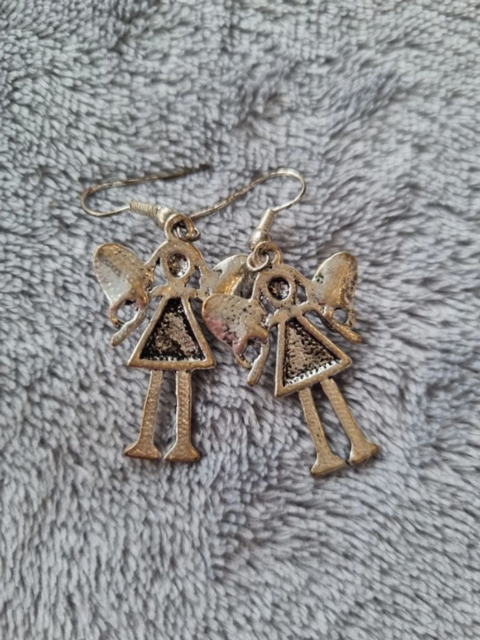 Boucle d'oreille - photo numéro 4