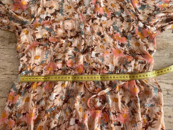 Robe fleurie - photo numéro 14