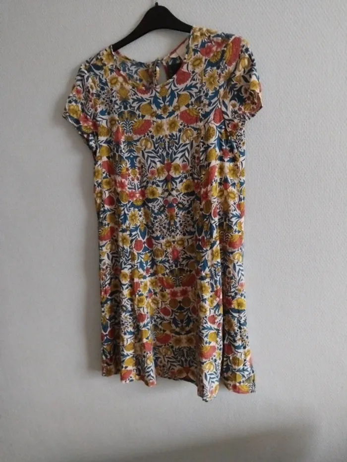 Robe taille 34 - photo numéro 2